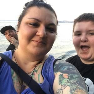 Meet your Posher, Jolene